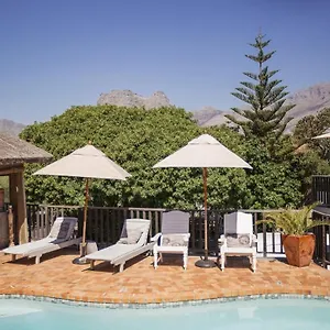 https://chapmans-peak-bed-and-breakfast.hotels-capetown.com